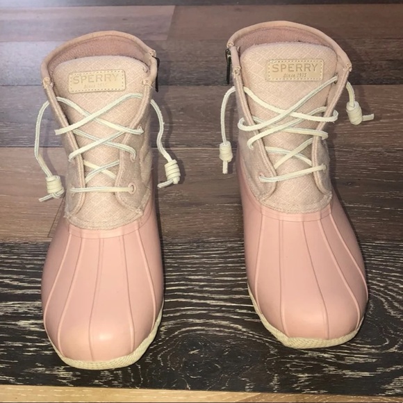 light pink sperry duck boots